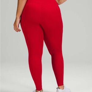 ✨Lululemon Swift Speed High-Rise
Tight 28" Dark Red size 8